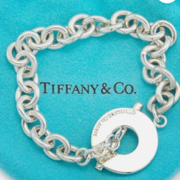 Rare and Retired Tiffany & Co 1837 Toggle Bracelet Sterling Silver - Picture 2 of 2